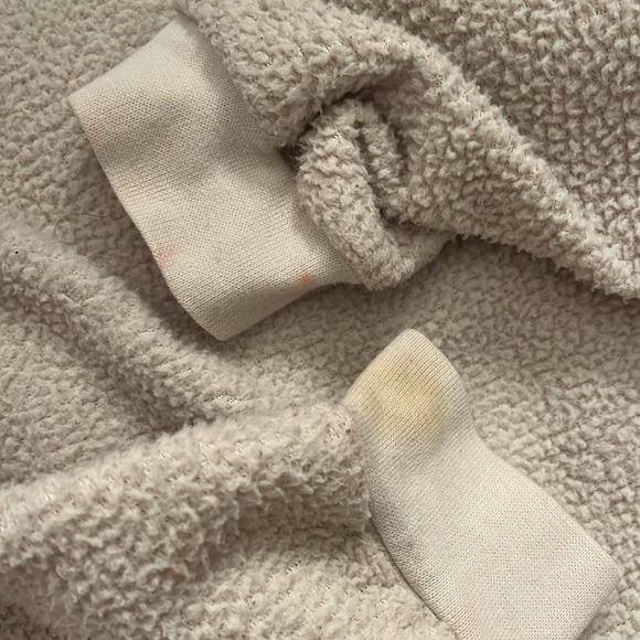 northface hoodie - Picture 4 of 4